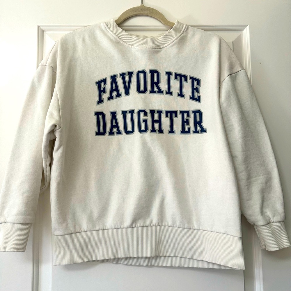 FAVORITE DAUGHTER The Collegiate Sweatshirt in White XS